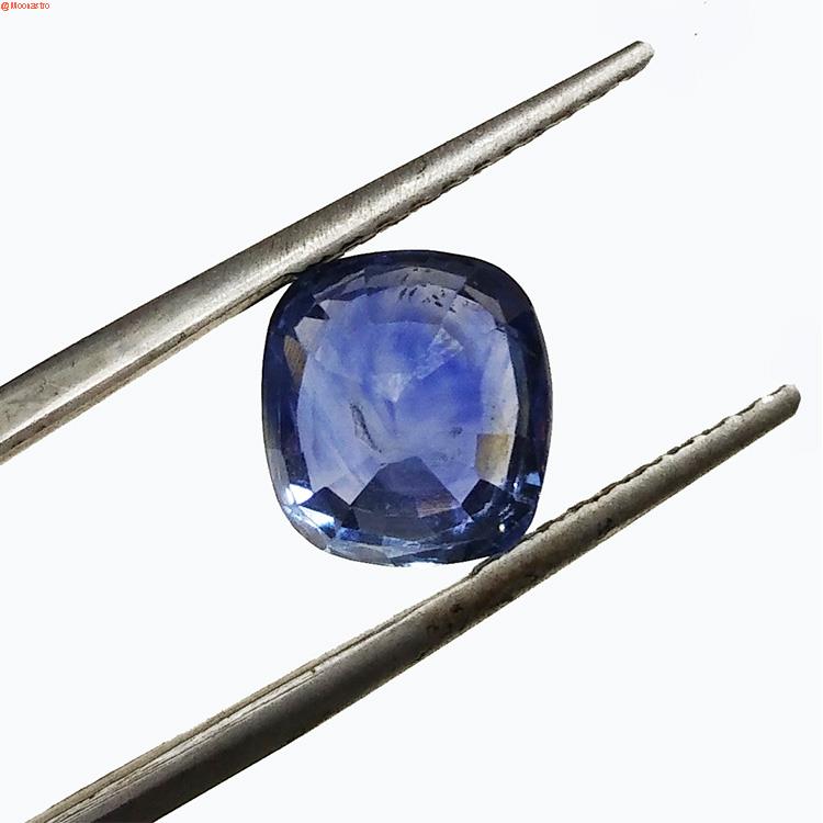 blue sapphire – neelam (ceylonese) super premium medium size